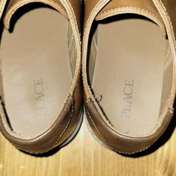 Children's Place Brown Dress Shoes - Picture 1 of 3
